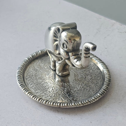 Porte-bagues et bijoux vintage éléphant Zinc Alloy Silver