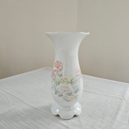 Vase vintage motif floral en porcelaine blanche de Gerold- Porzellan