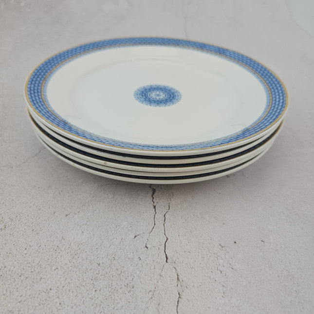 Lot 5 assiettes plates blanches en porcelaine aux motifs bleus Société Céramique Maestricht bord doré