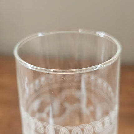 6 engraved champagne flutes