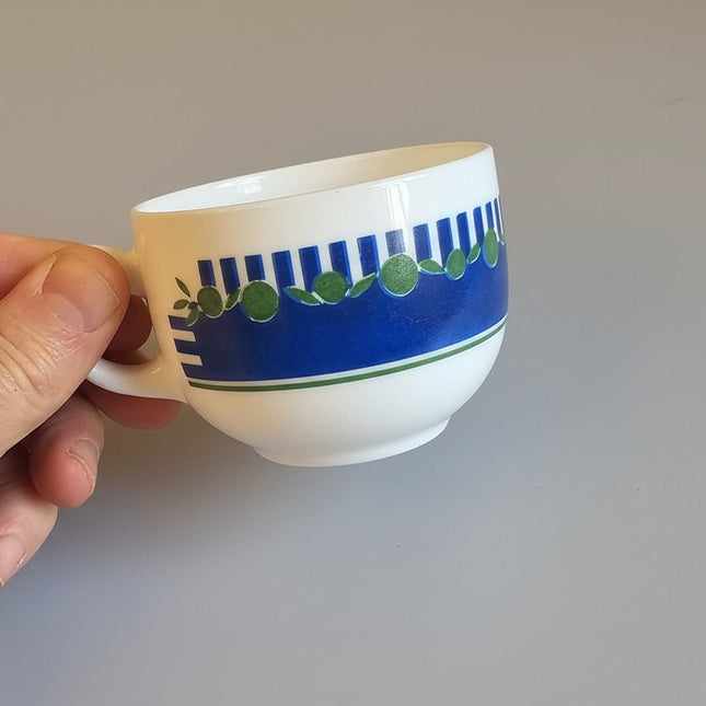 6 tasses Arcopal 