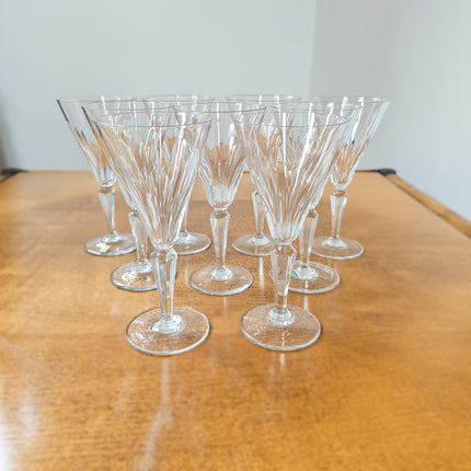 Suite de 9 verres à vin en cristallin Verrerie Boussu - Vintage - H 17 cm