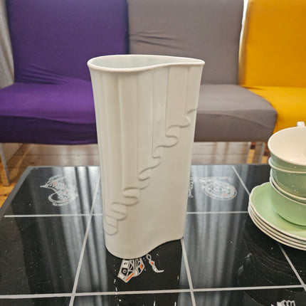 Vase en porcelaine blanche Royal KPM Bavaria - Années 70