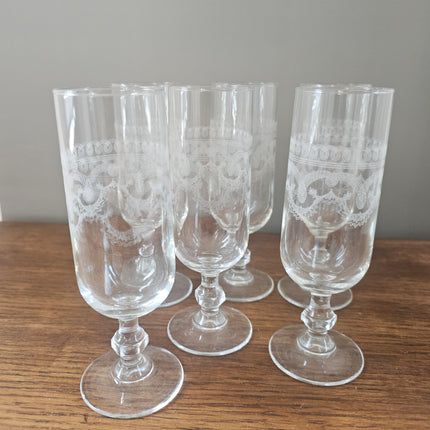 6 engraved champagne flutes