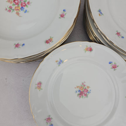 Lot de 8 assiettes creuses,8 plates et 8 à dessert + 1 plat Bavaria US Zone