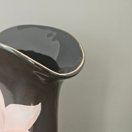 Vase vintage Yamaji en porcelaine noire et fleurs pastels - Japon années 80