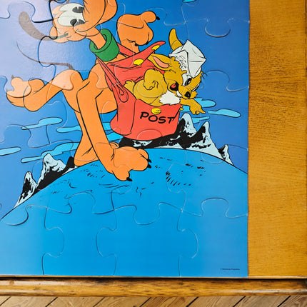 Puzzle vintage 24 grandes pièces pièces Walt Disney Pluto facteur - Années 70