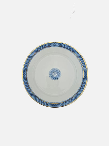 Lot 5 assiettes plates blanches en porcelaine aux motifs bleus Société Céramique Maestricht bord doré