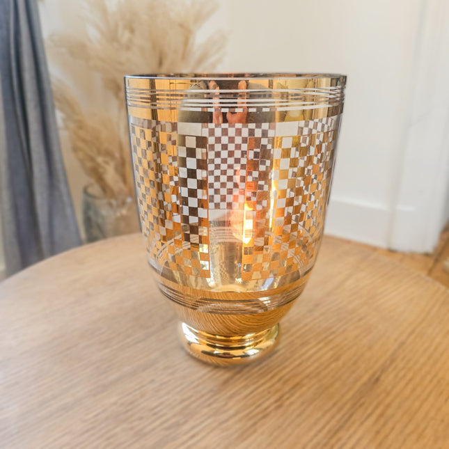 Vintage glazen vaas met gouden geometrische patronen