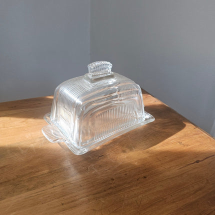 Beurrier vintage en verre pressé strié