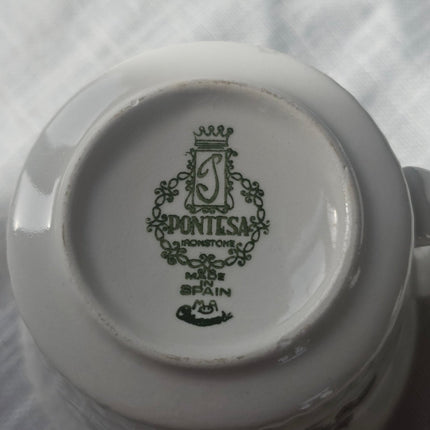 8 Pontesa kopjes en schotels