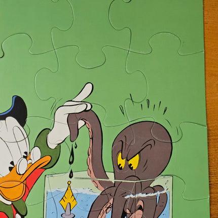 Puzzle vintage 24 grandes pièces pièces Walt Disney Picsou et la pieuvre - Années 70